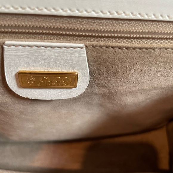 FIRM ❤️ AMAZING Vintage Gucci Interlocking GG Logo Flap Front Leather Satchel - Picture 8 of 11